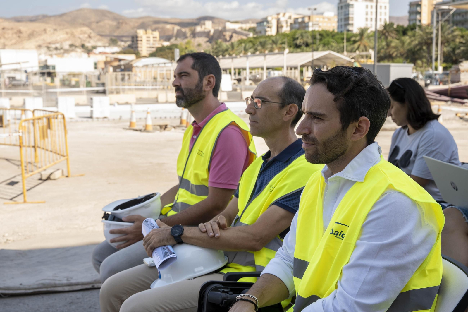 Diseño de los futuros establecimientos de restauración que se ubicarán en el Muelle de Levante