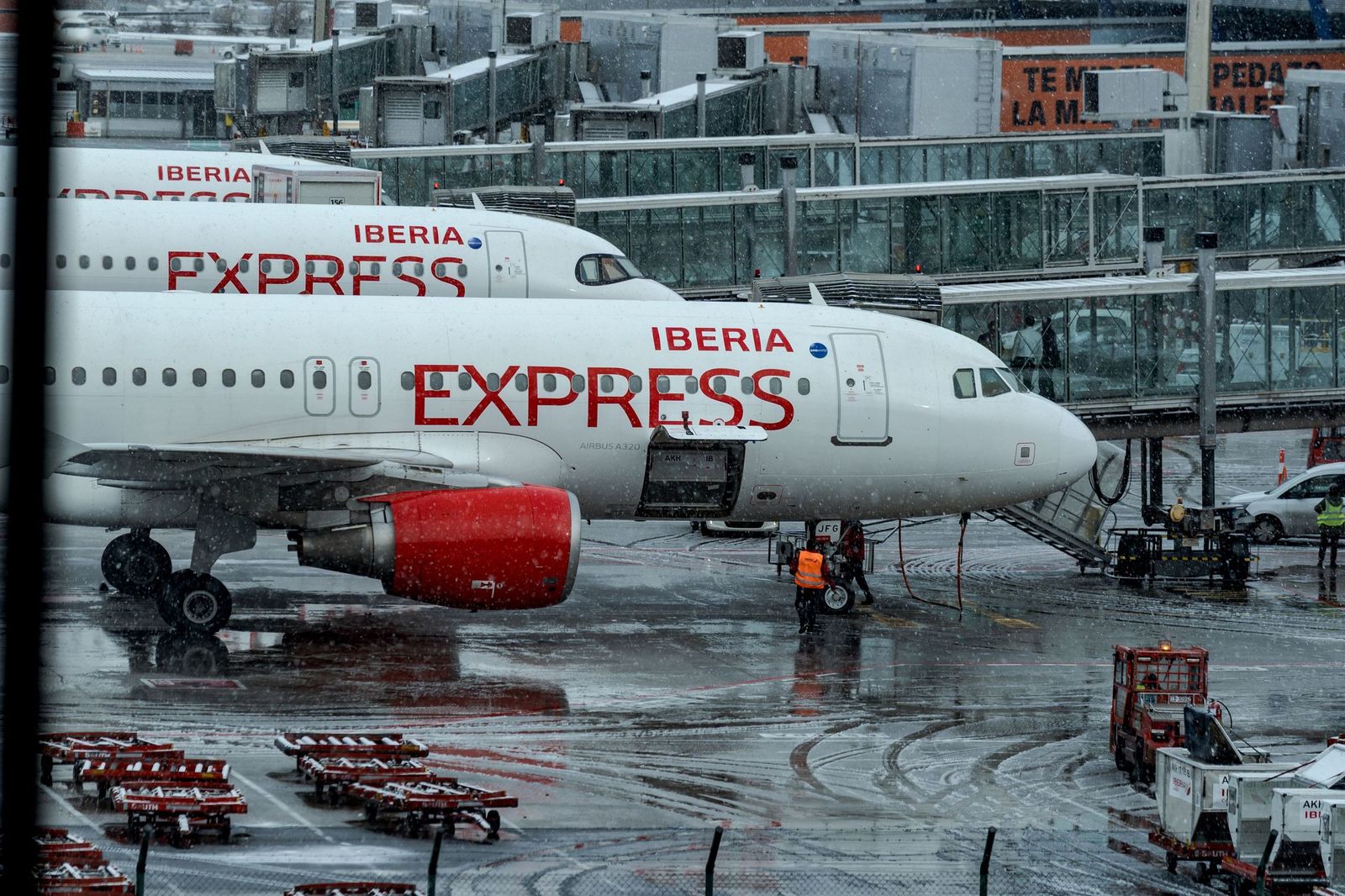 Imágenes de la nevada que ha dejado la borrasca Kristin en Madrid capital