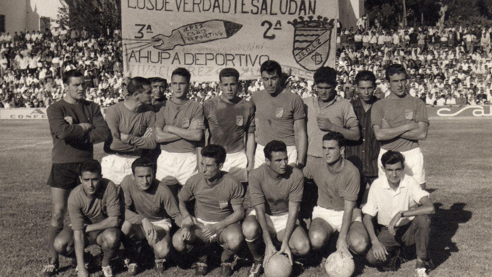 Una formación del Xerez CD en la temporada 63/64.