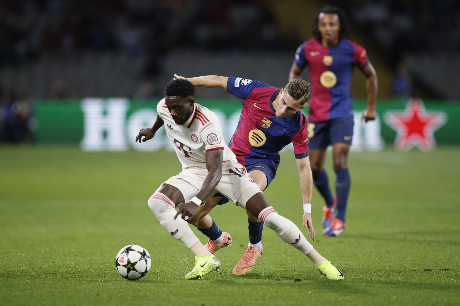 Revive el enfrentamiento: fotos destacadas del Barcelona ante el Bayern Múnich