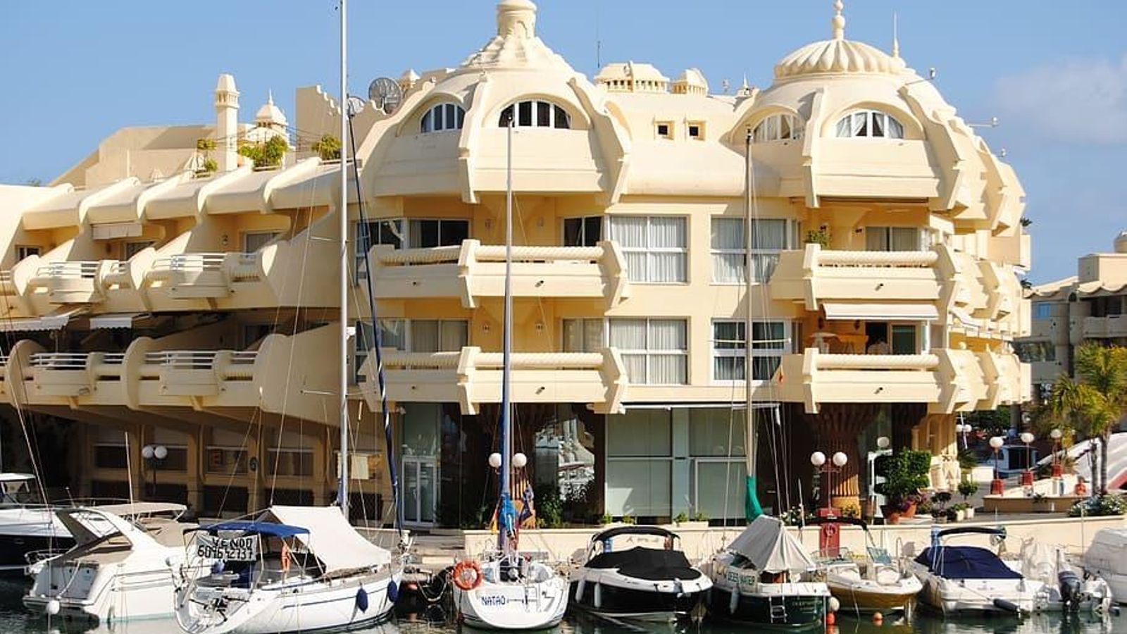 benalmadena-puerto-marina-malaga