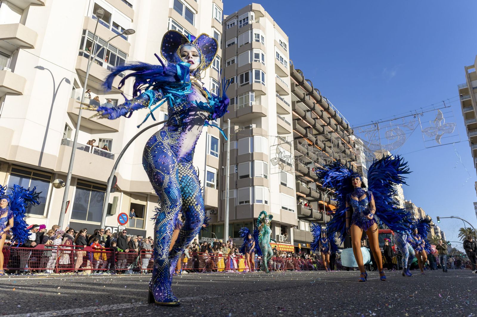 Las mejores imágenes de la Cabalgata del Carnaval de Cádiz 2026