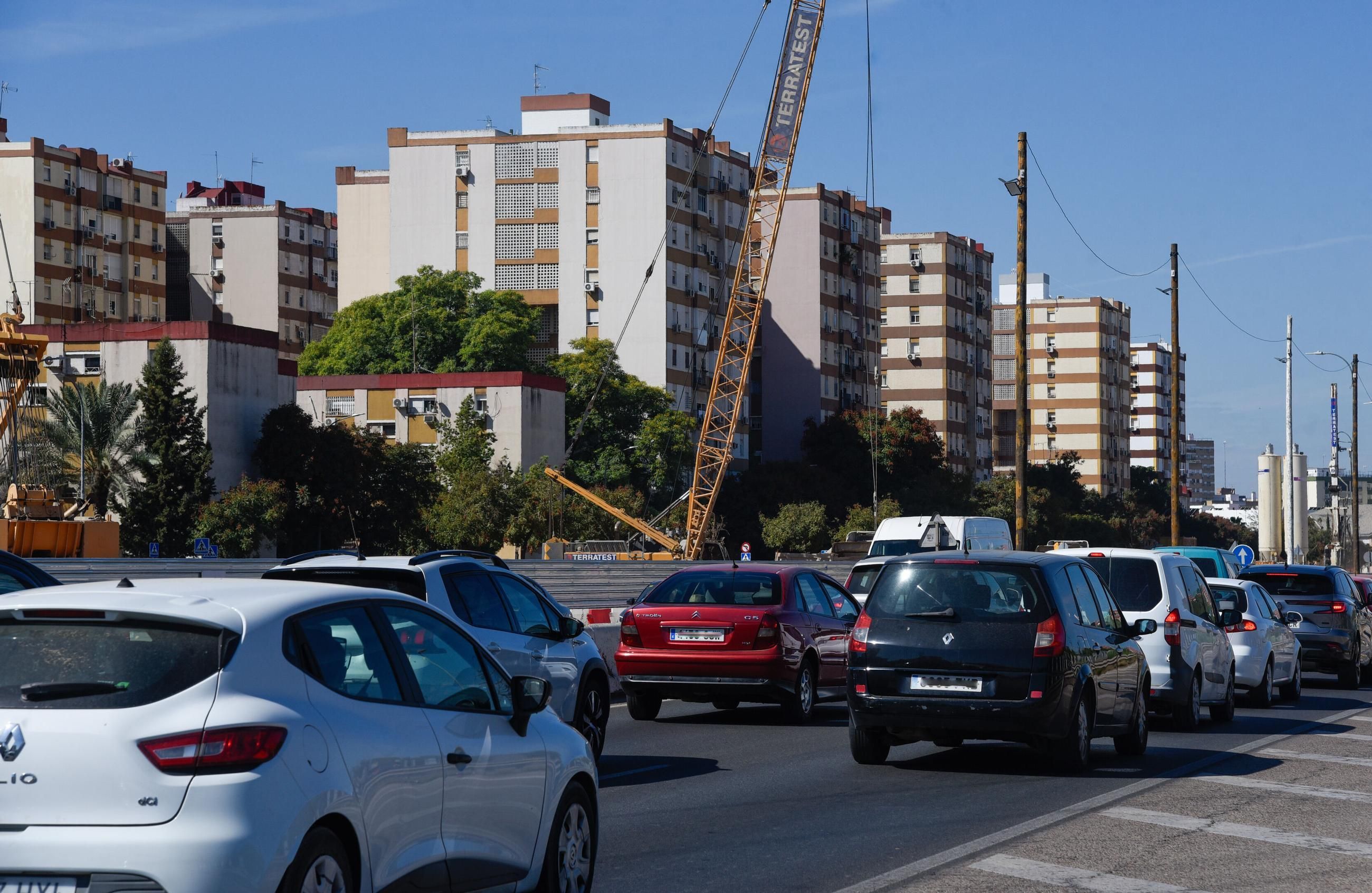 Solo cuatro comercios recibirán ayudas por la obra del Metro de Sevilla en Pino Montano y Ronda Urbana Norte