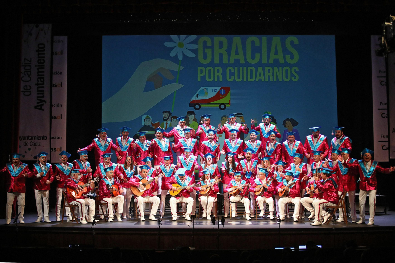 Actuación del coro 'Carrera oficial'