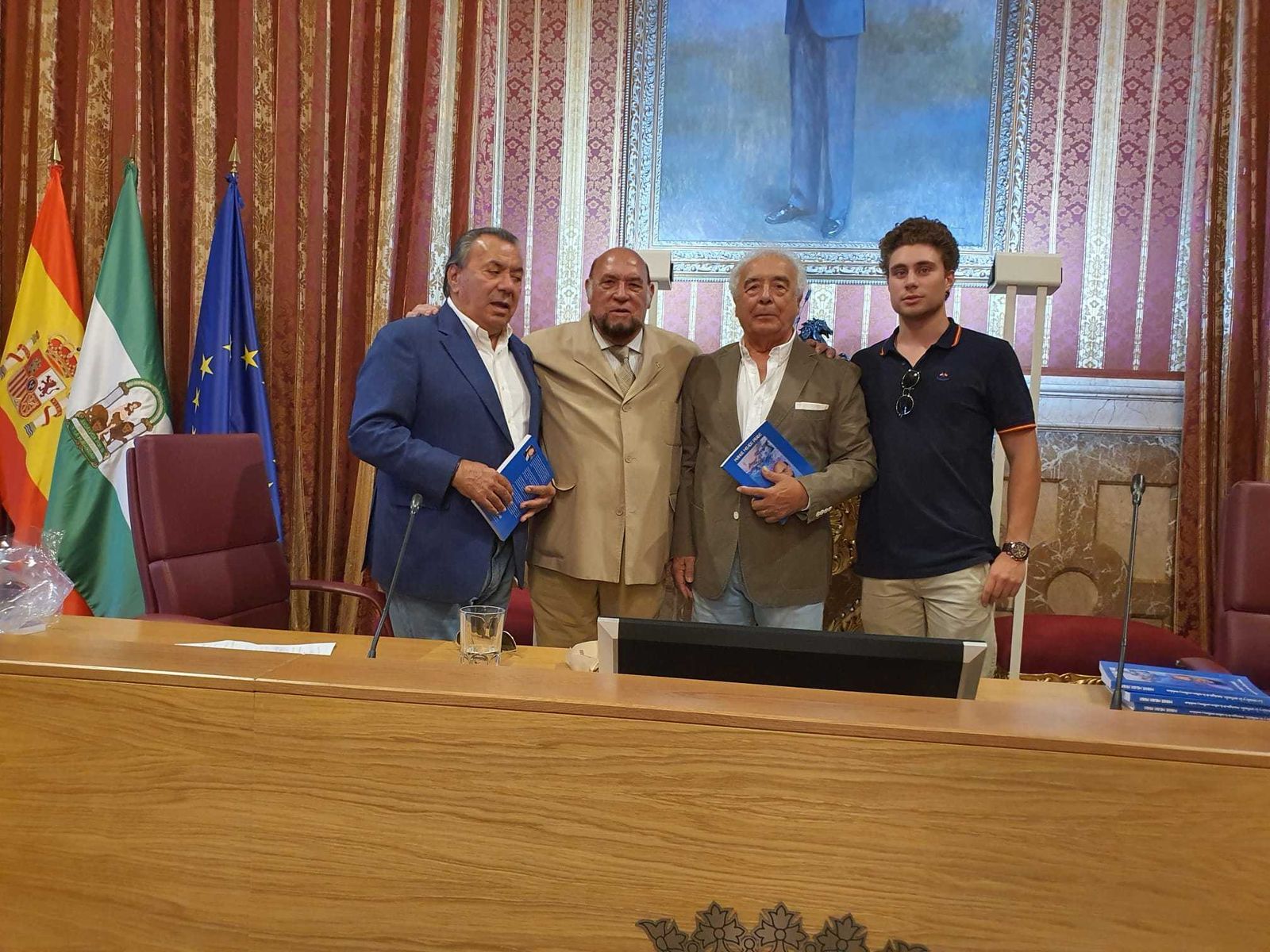 El 'best seller' de las sevillanas llevó el arte al Salón Colón