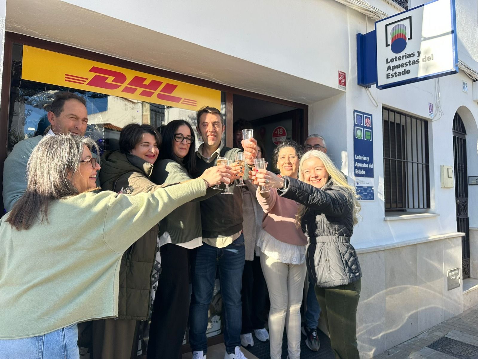 Imágenes de la celebración de los premios de la Lotería de Navidad en Huelva