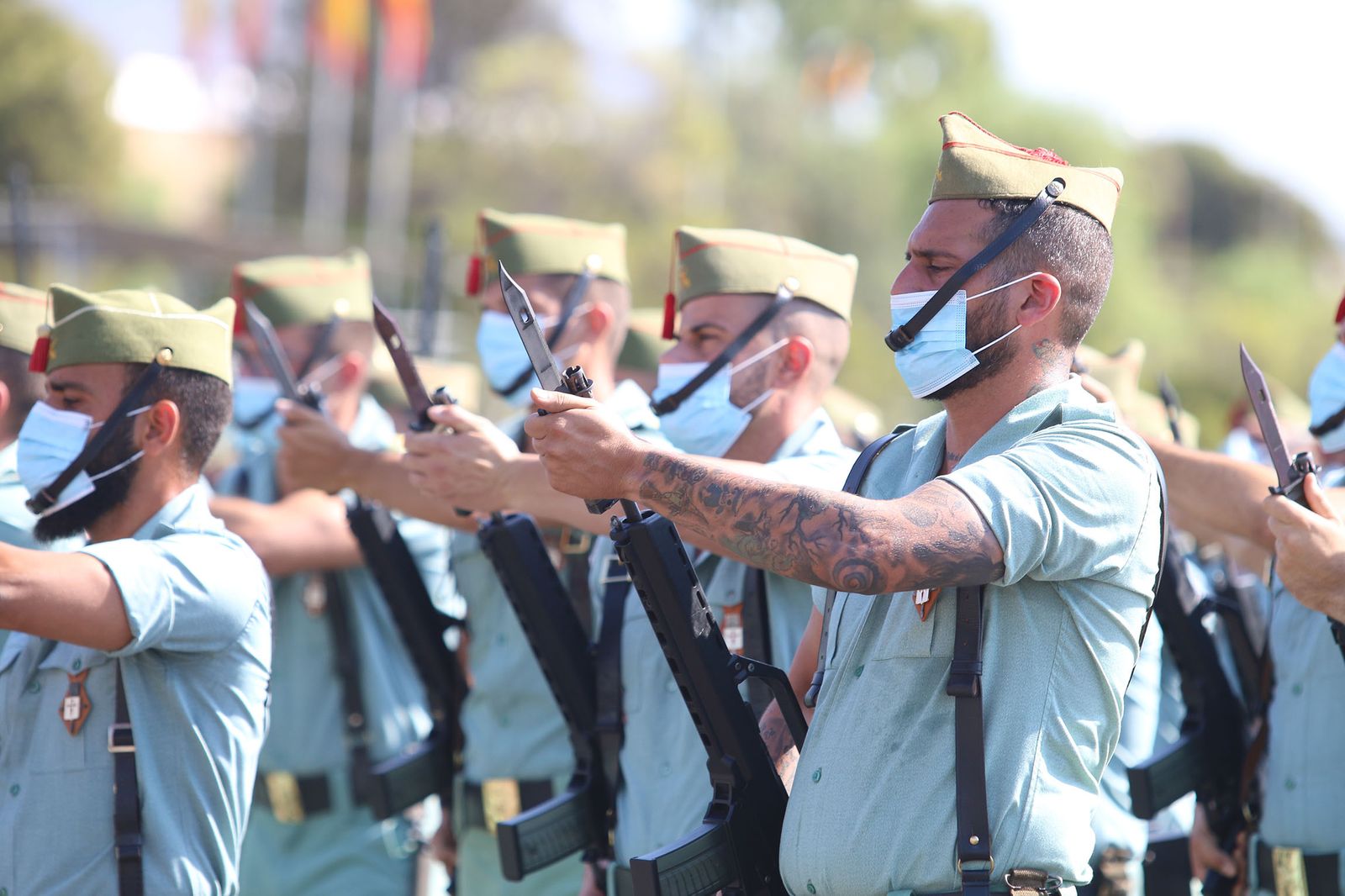 Fotogalería El Jefe del Estado Mayor del Ejército preside el acto conmemorativo del CI aniversario de La Legión