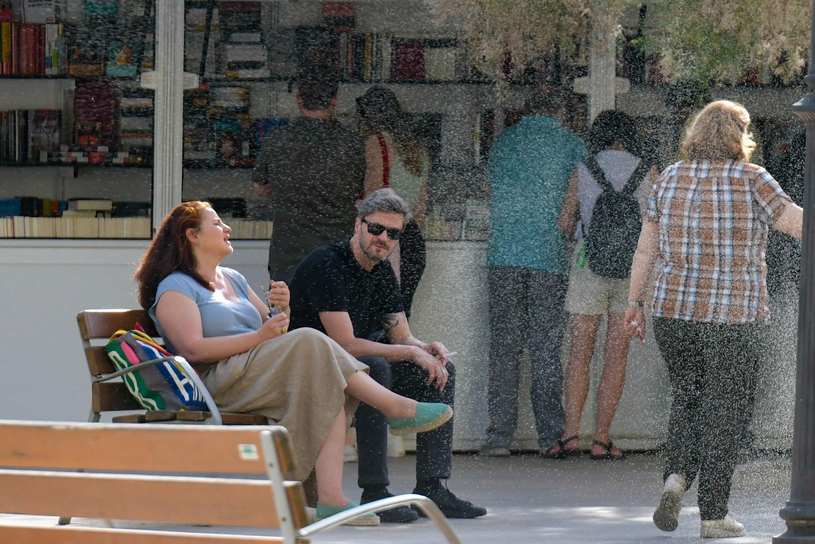 Sigue en descenso la séptima ola de contagios de coronavirus en Granada