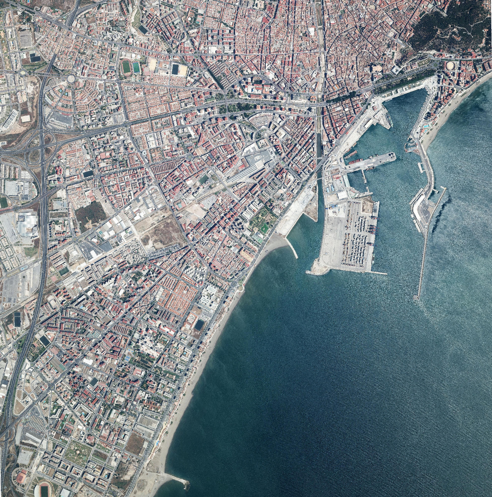 Vista aérea de Málaga capital en 2013