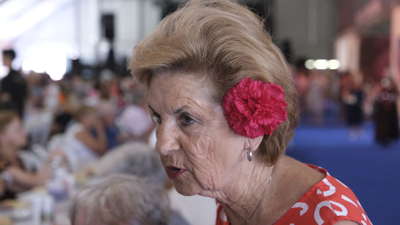 Imágenes de la comida homenaje a los mayores en la Caseta Municipal de la Feria de Almería 2022