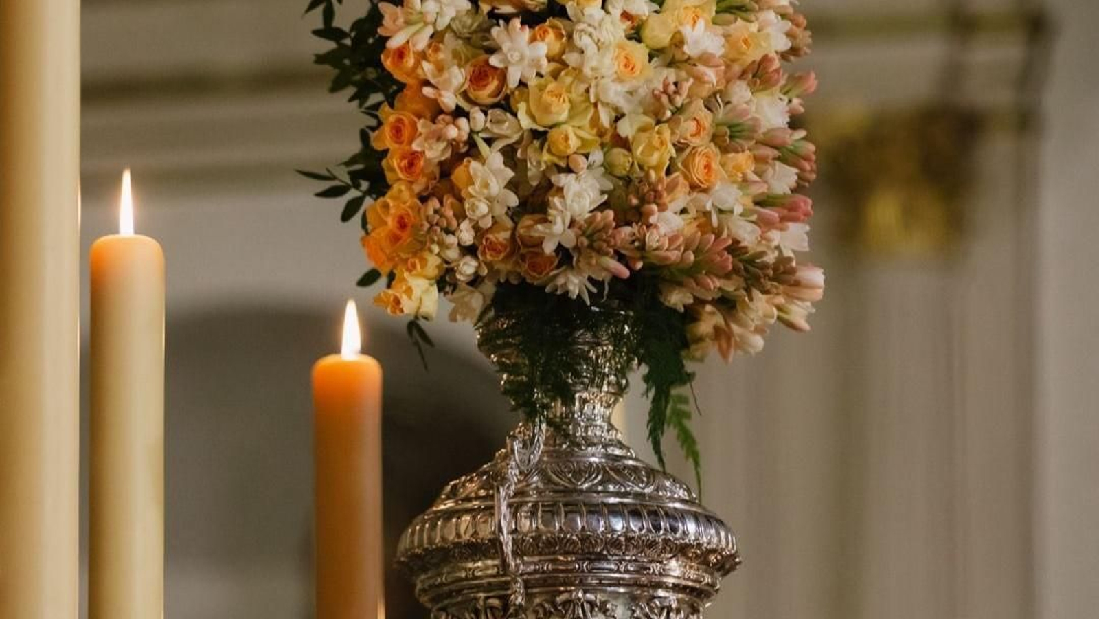 Besamanos Virgen de la Esperanza de Granada, Octubre 2025.jpg