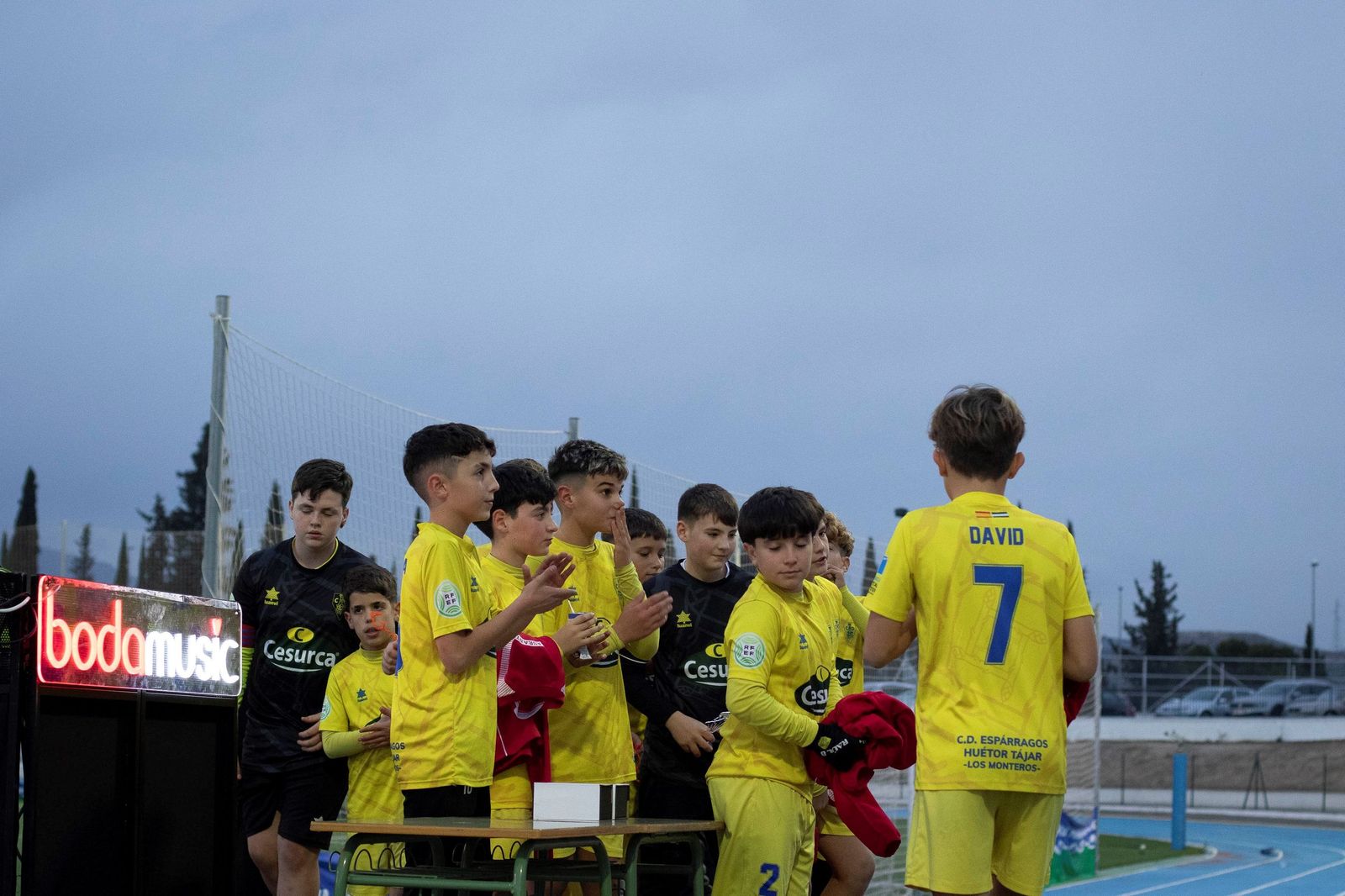 Las mejores imágenes del II Torneo de fútbol Granada Contra el Cáncer