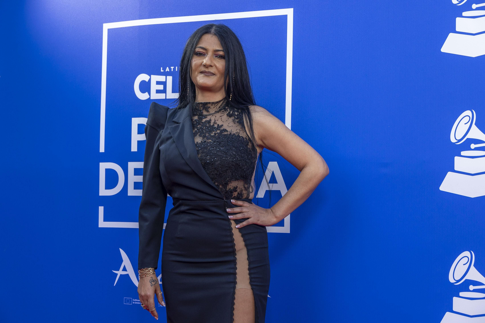 Las imágenes de la alfombra roja en el Falla con el homenaje de los Latin Grammy a Paco de Lucía