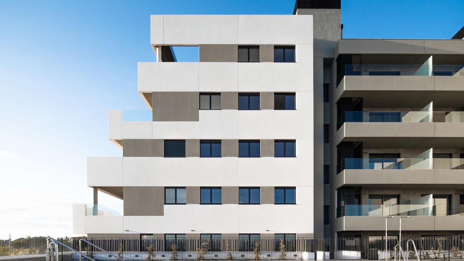 Viviendas en Mairena del Aljarafe con fachada prefabricada