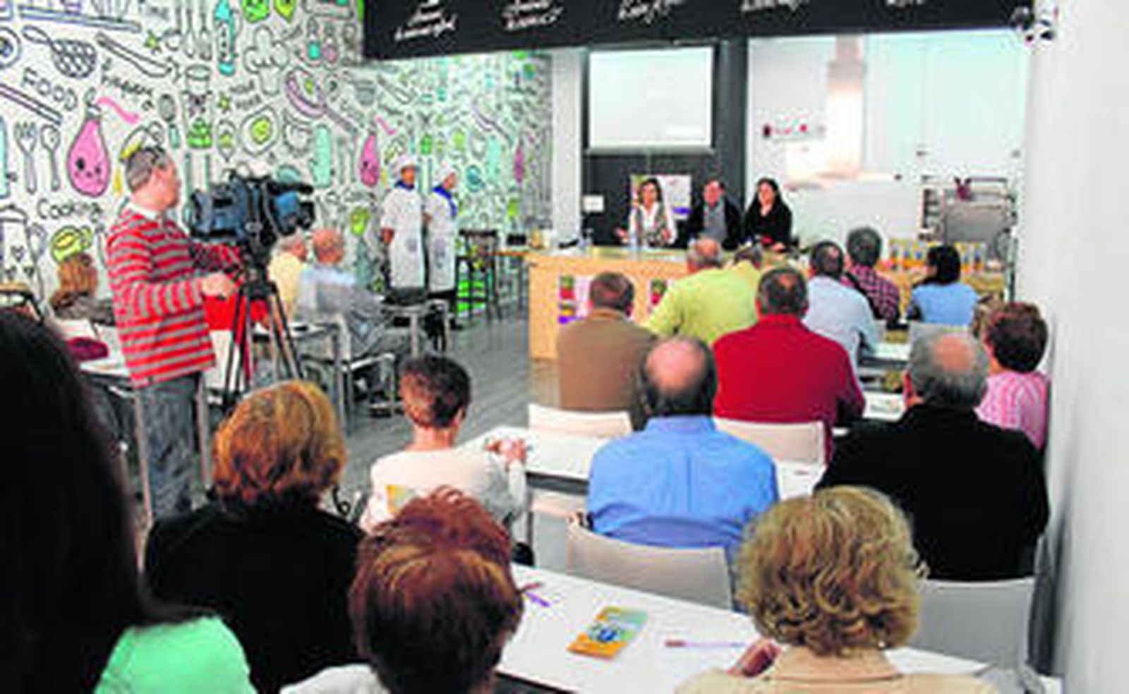 Presentación de Cashrural.org ante empresarios y organizaciones de consumidores.