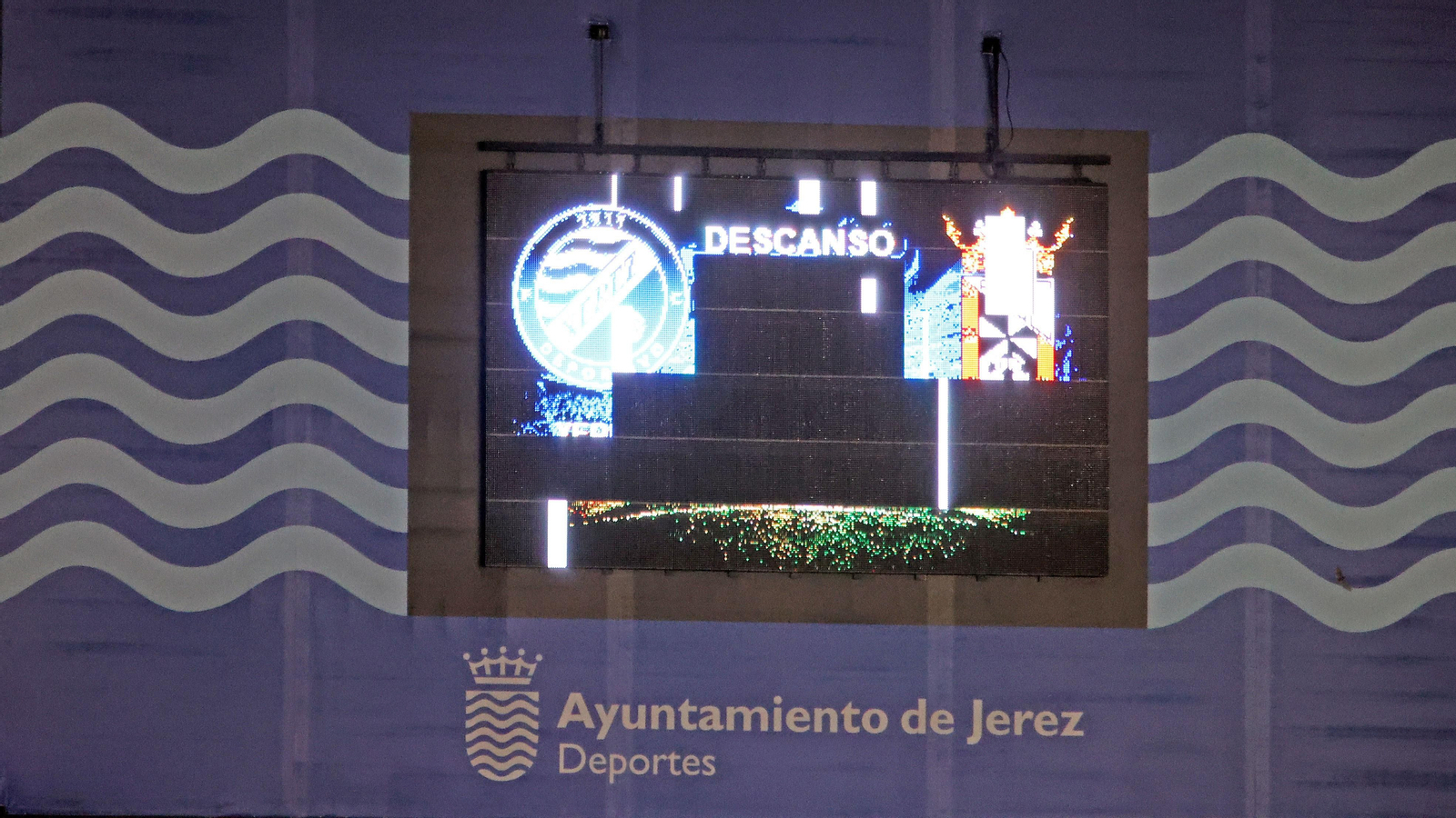 Búscate en el Xerez DFC - Ceuta B en el Municipal de Chapín en Jerez