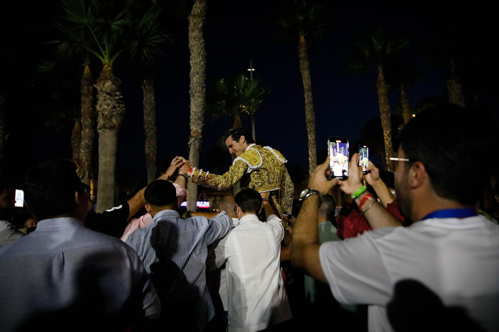 Imágenes de la corrida de toros en Roquetas de Mar