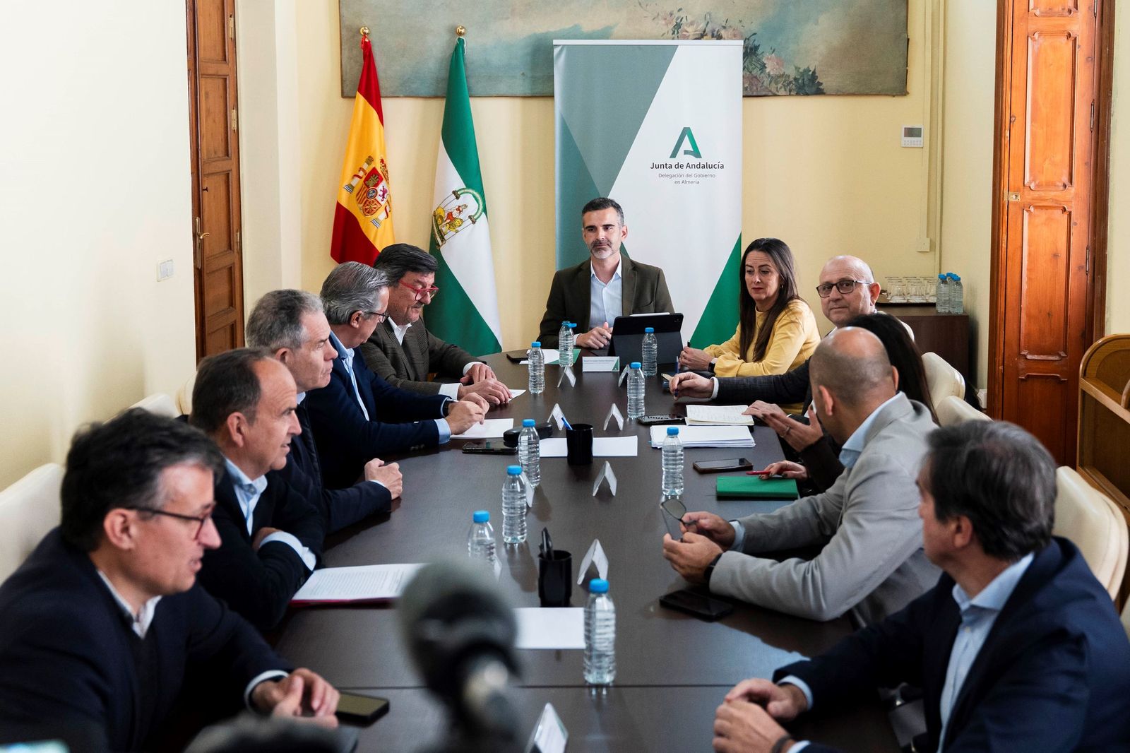 Junta y FEPEX Andalucía constituyen una mesa de trabajo para afianzar ...