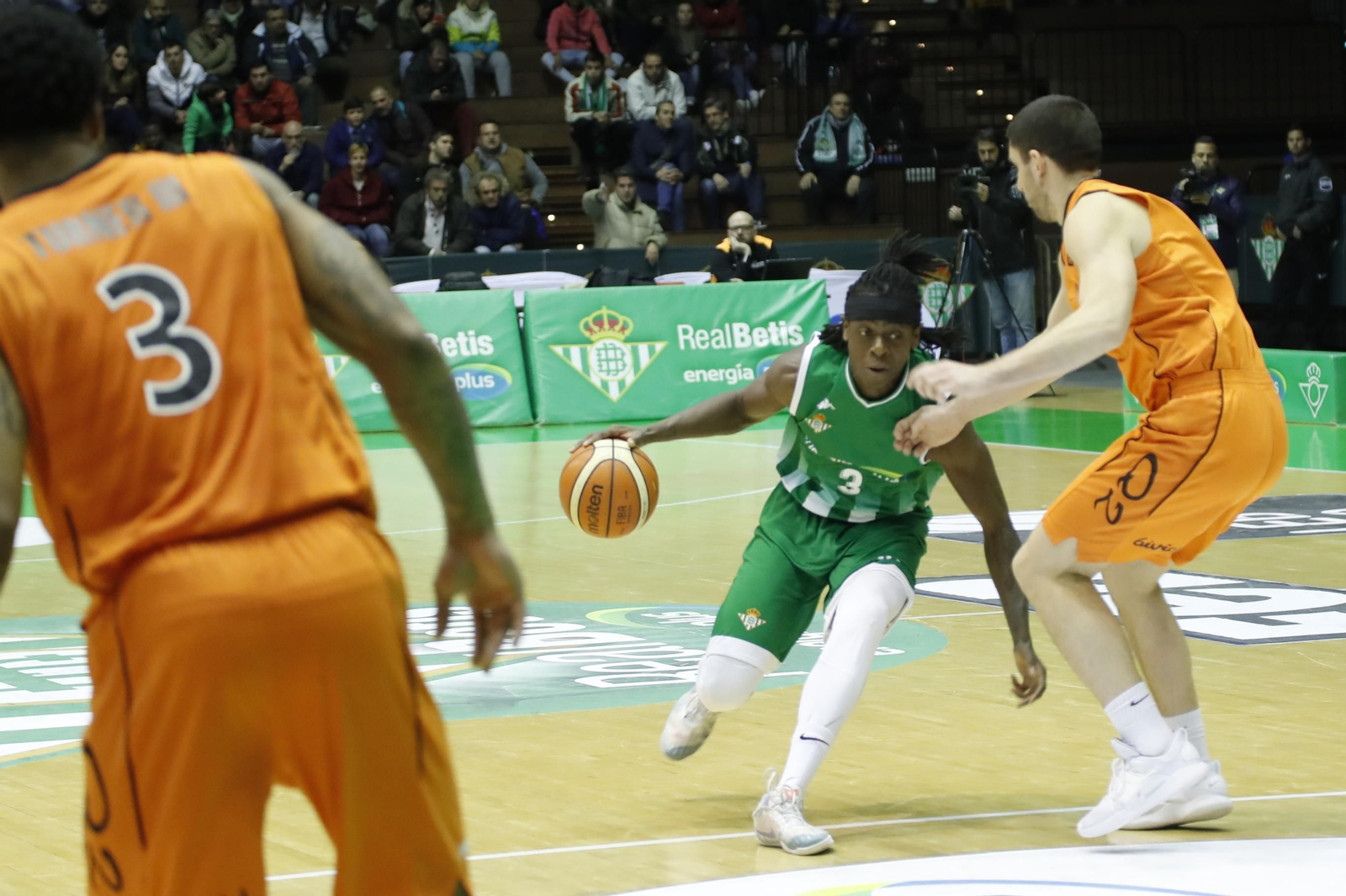 Las imágenes del Betis E-Plus-Força Lleida