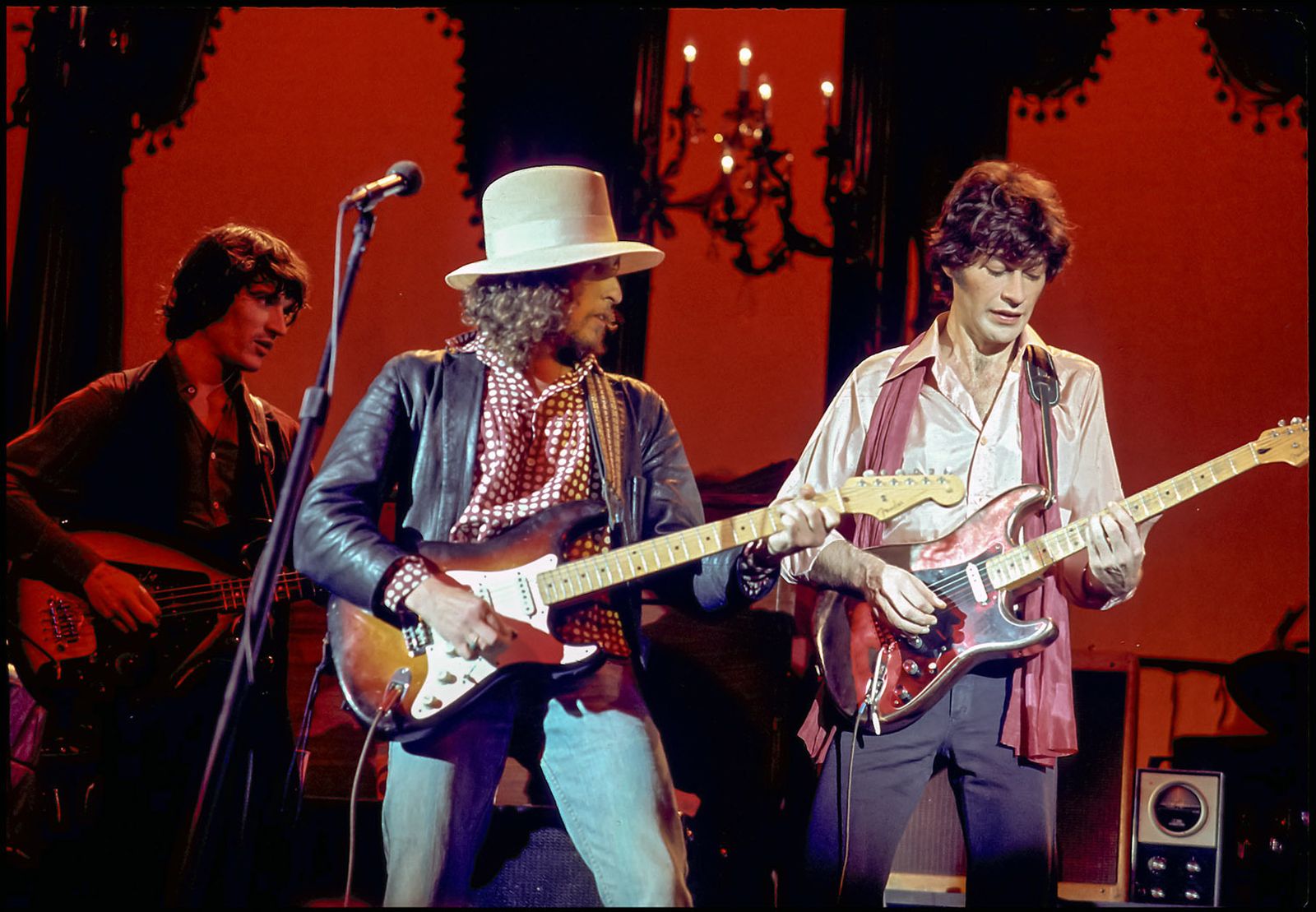 Bob Dylan y Robbie Robertson en una imagen de 'El último vals' (1978).