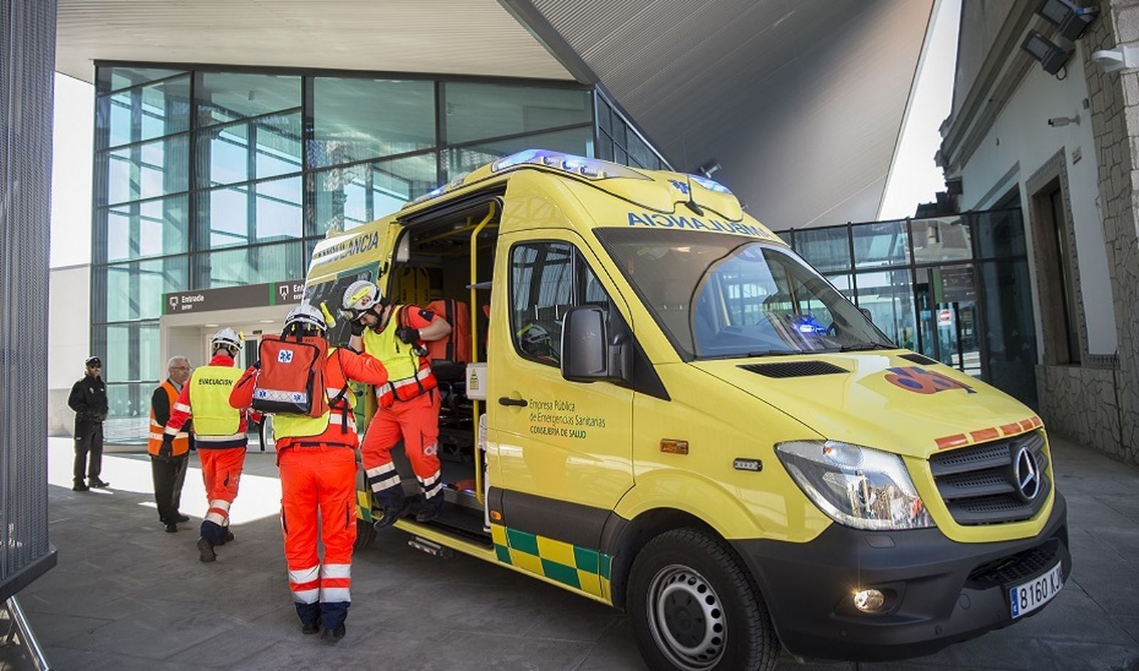Muere un hombre de 80 años tras caer a una piscina en Cúllar Vega (Granada)