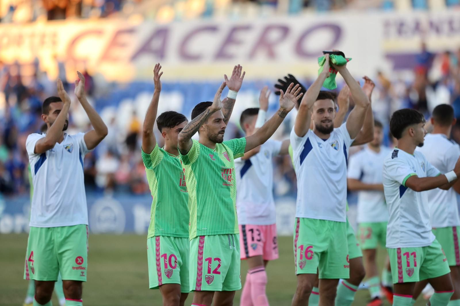 Así celebró el Málaga CF el triunfo en Linares
