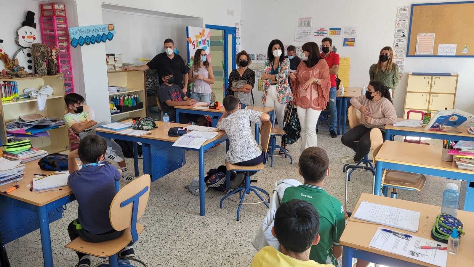 Visita de la delegada al CEIP.