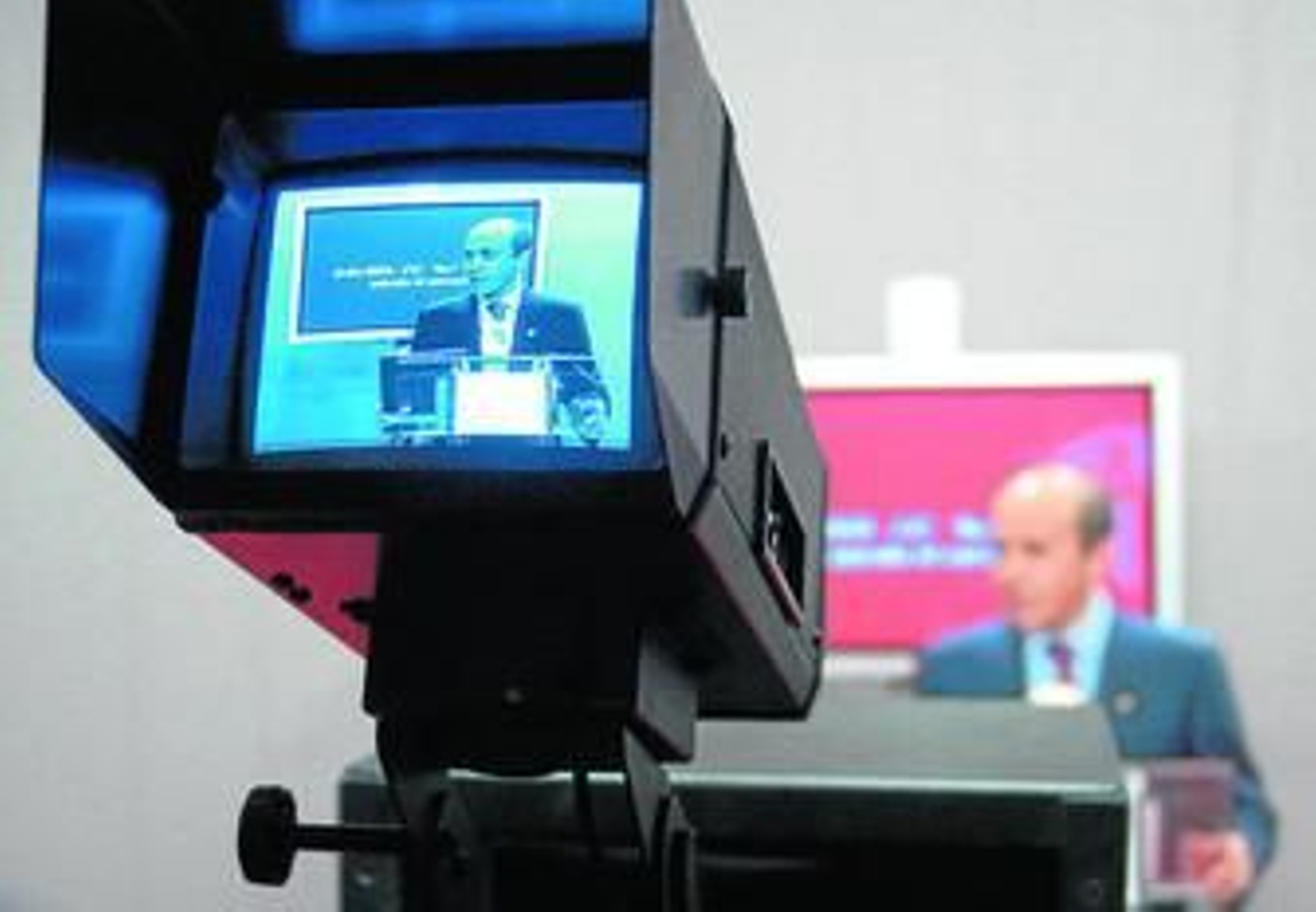 José María del Nido, en el monitor de una cámara de televisión en un acto del club.