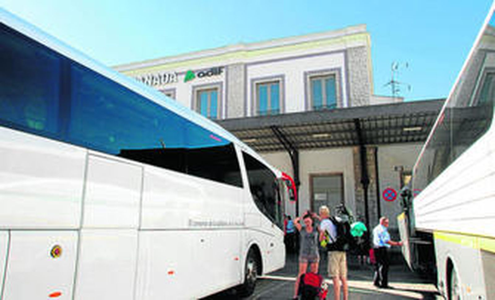 El plan alternativo por carretera provisional entre Granada y Antequera acumula ya un coste cercano a los 5,2 millones de euros.