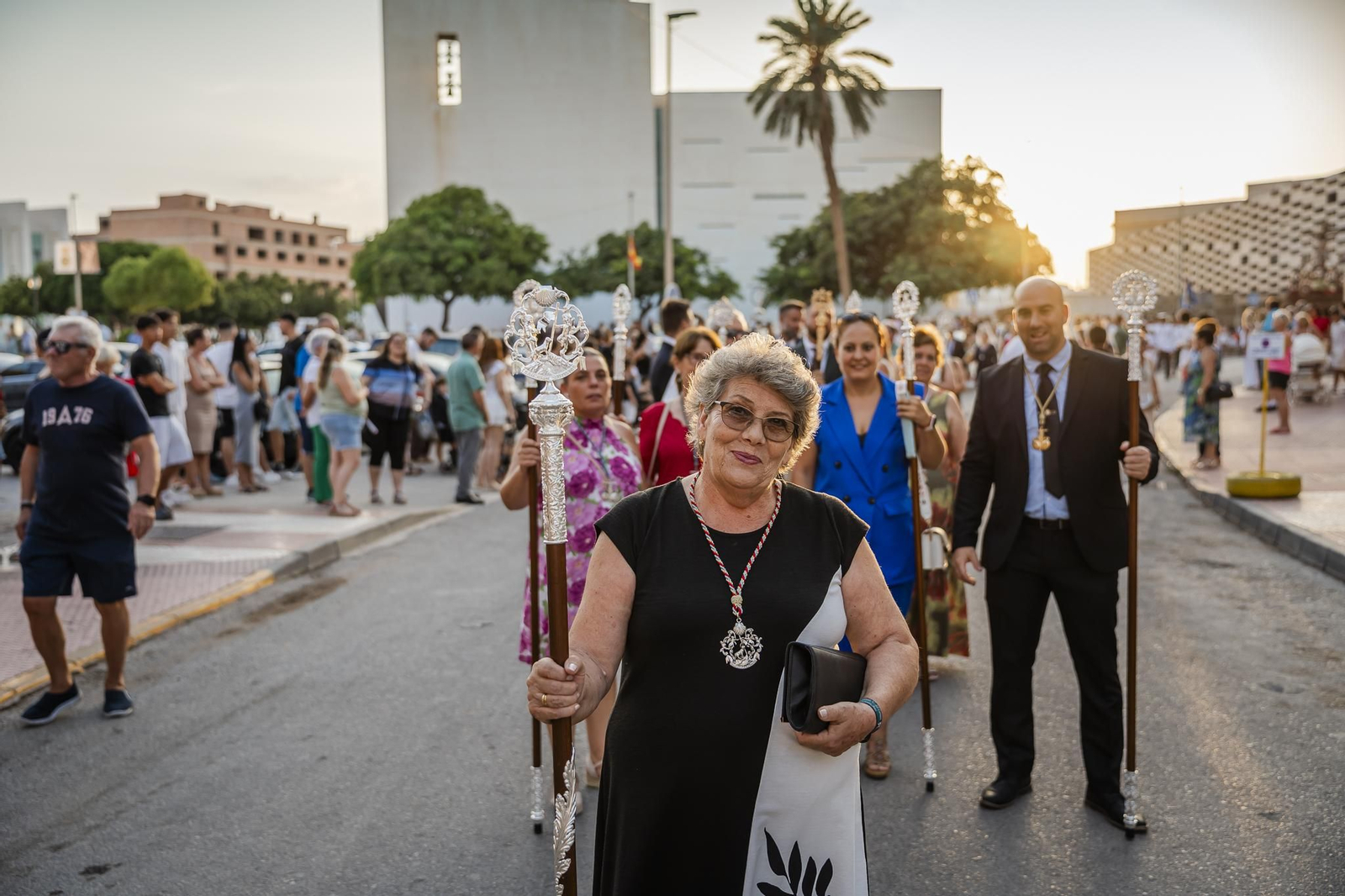 Así fue la procesión del Santísimo Cristo del Mar en el Puerto de Roquetas.