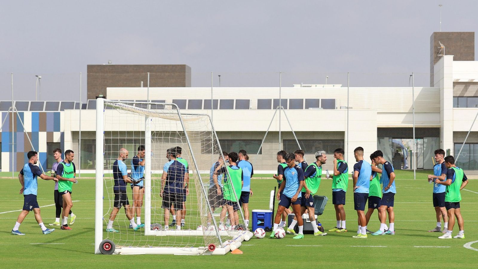 El Málaga CF prueba la Ciudad Deportiva de Arraijanal