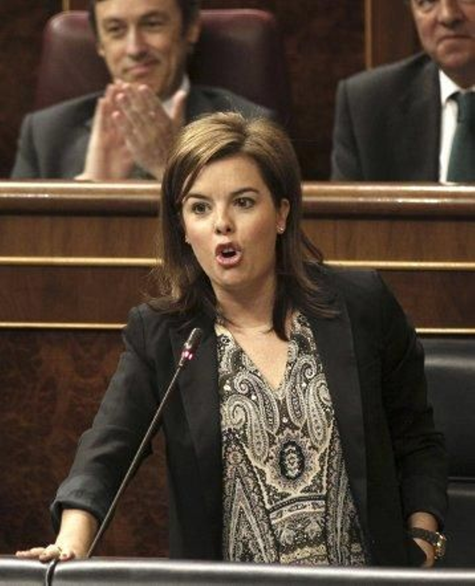 Santamaría acusa a los socialistas de tener "el mayor historial de recortes"