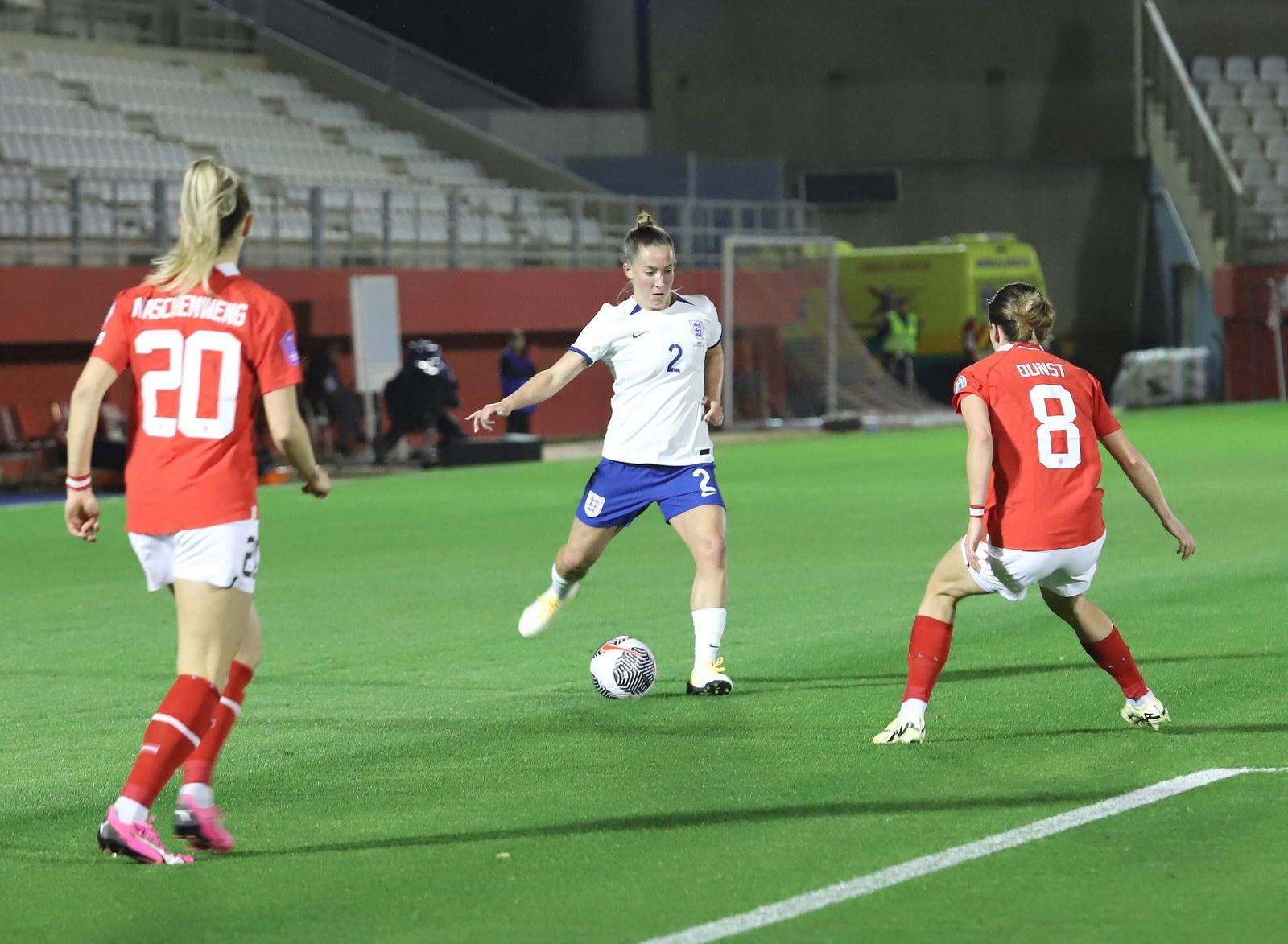 LAS FOTOS DEL AMISTOSO INGLATERRA-AUSTRIA FEMENINO EN ALGECIRAS