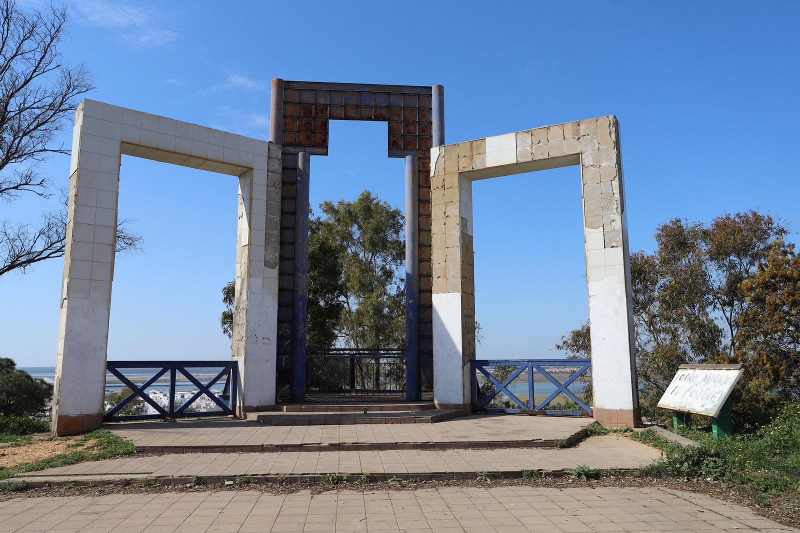 Imágenes del mirador del Conquero, de los cabezos y Fuentevieja