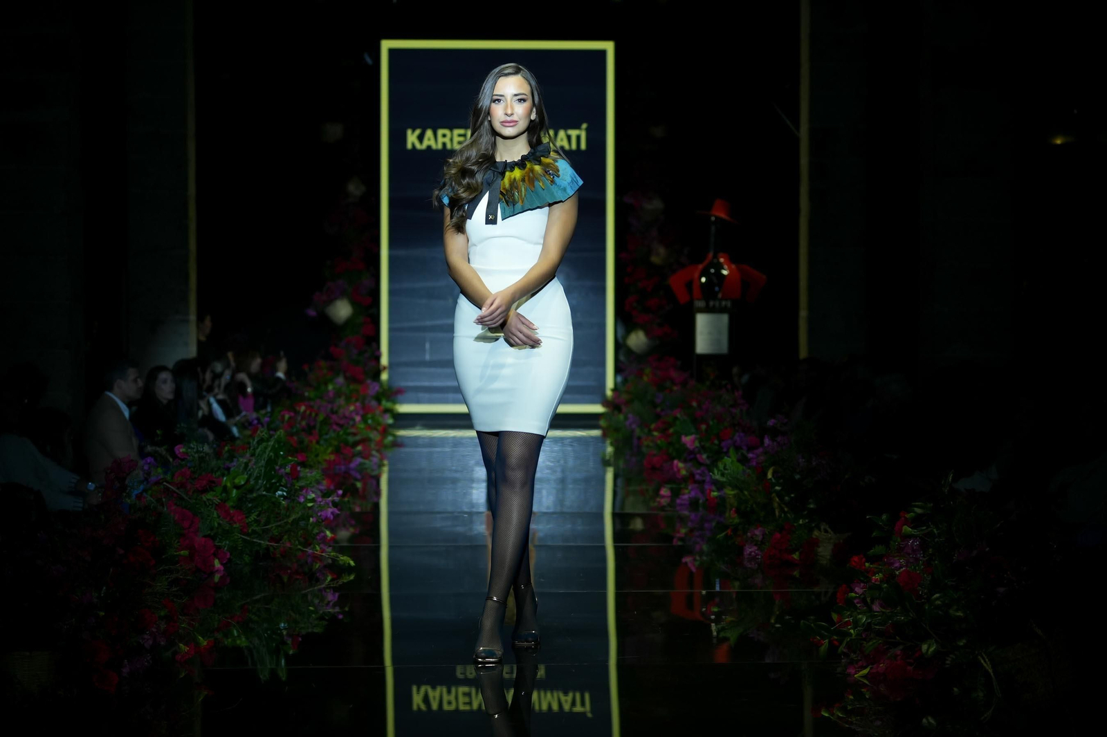 Desfile de Karen Bonmatí en la Pasarela Flamenca Tío Pepe Jerez 2024