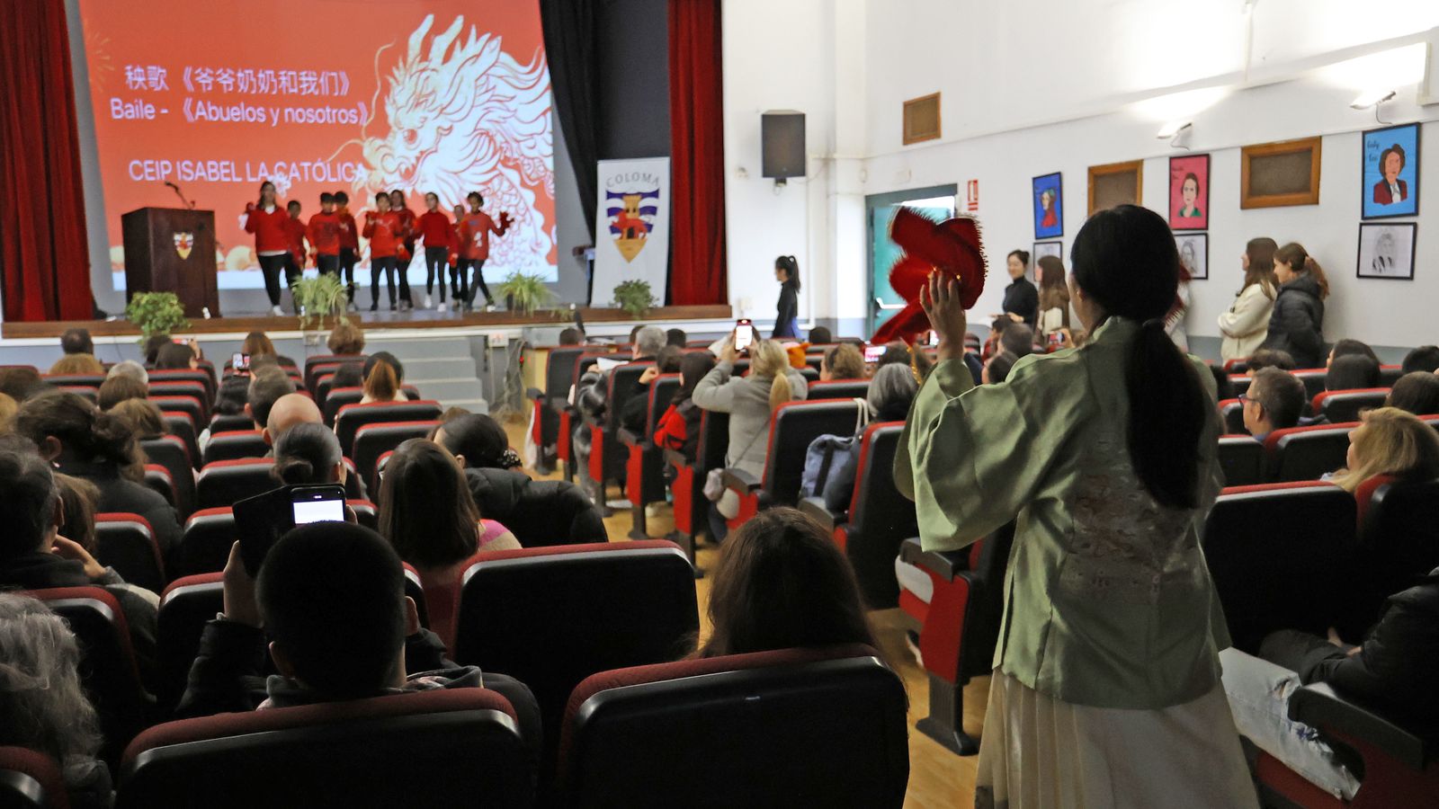 Celebración del Año Nuevo Chino en el IES Coloma de Jerez