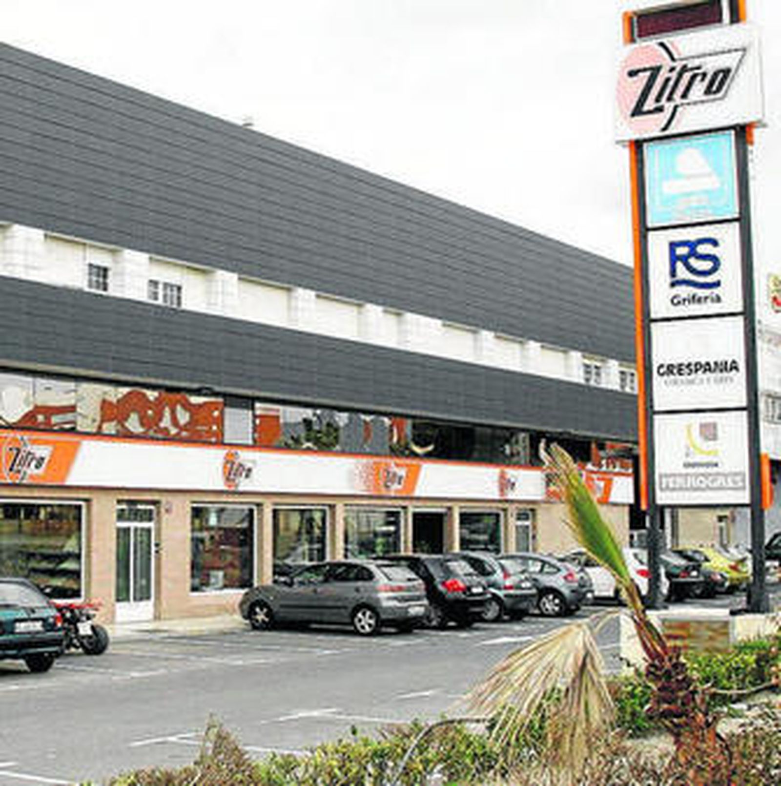 Nave donde los atracadores perpetraron el robo.