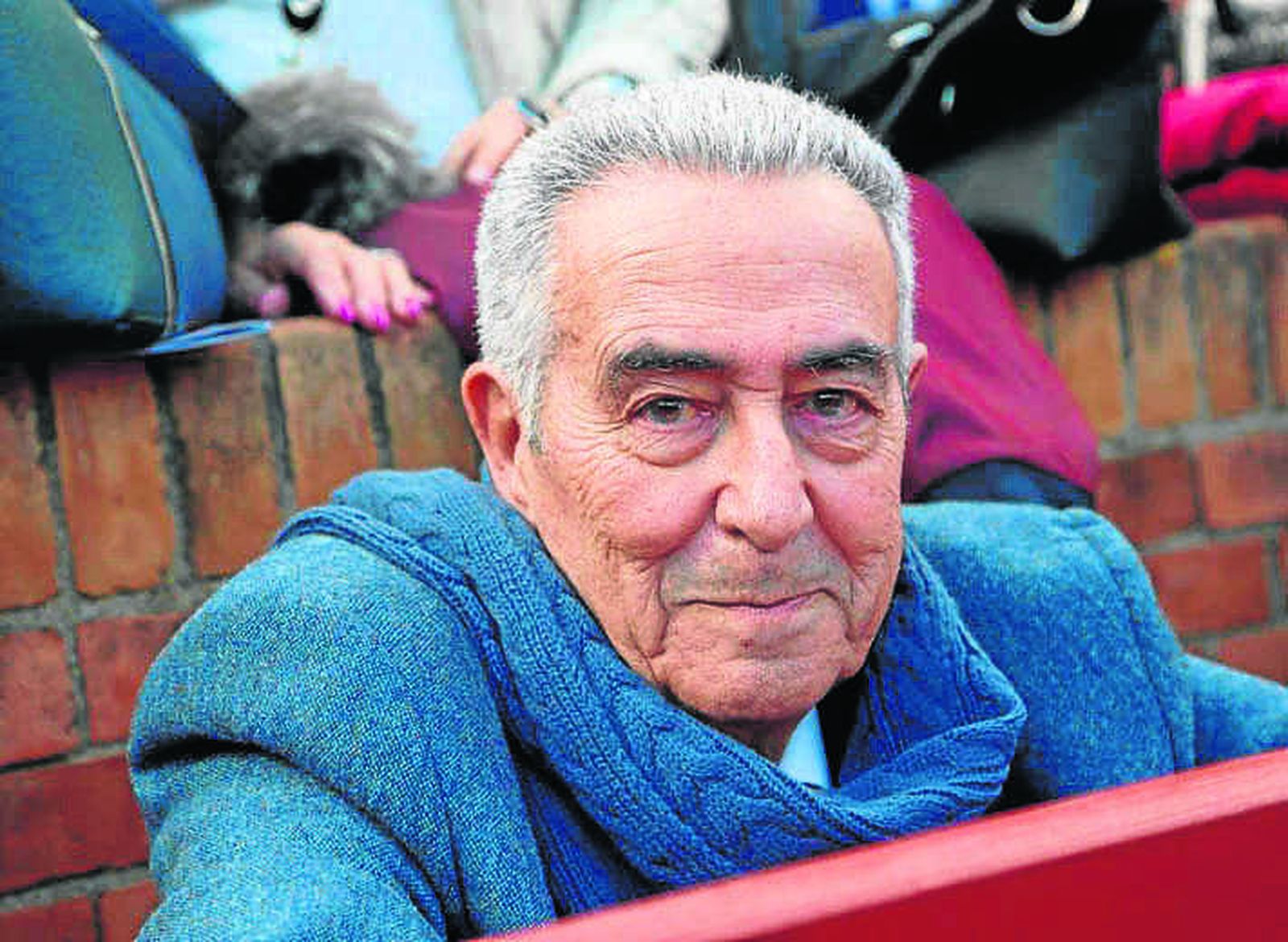 El doctor Ramón Vila en la Maestranza durante la Feria de Sevilla.