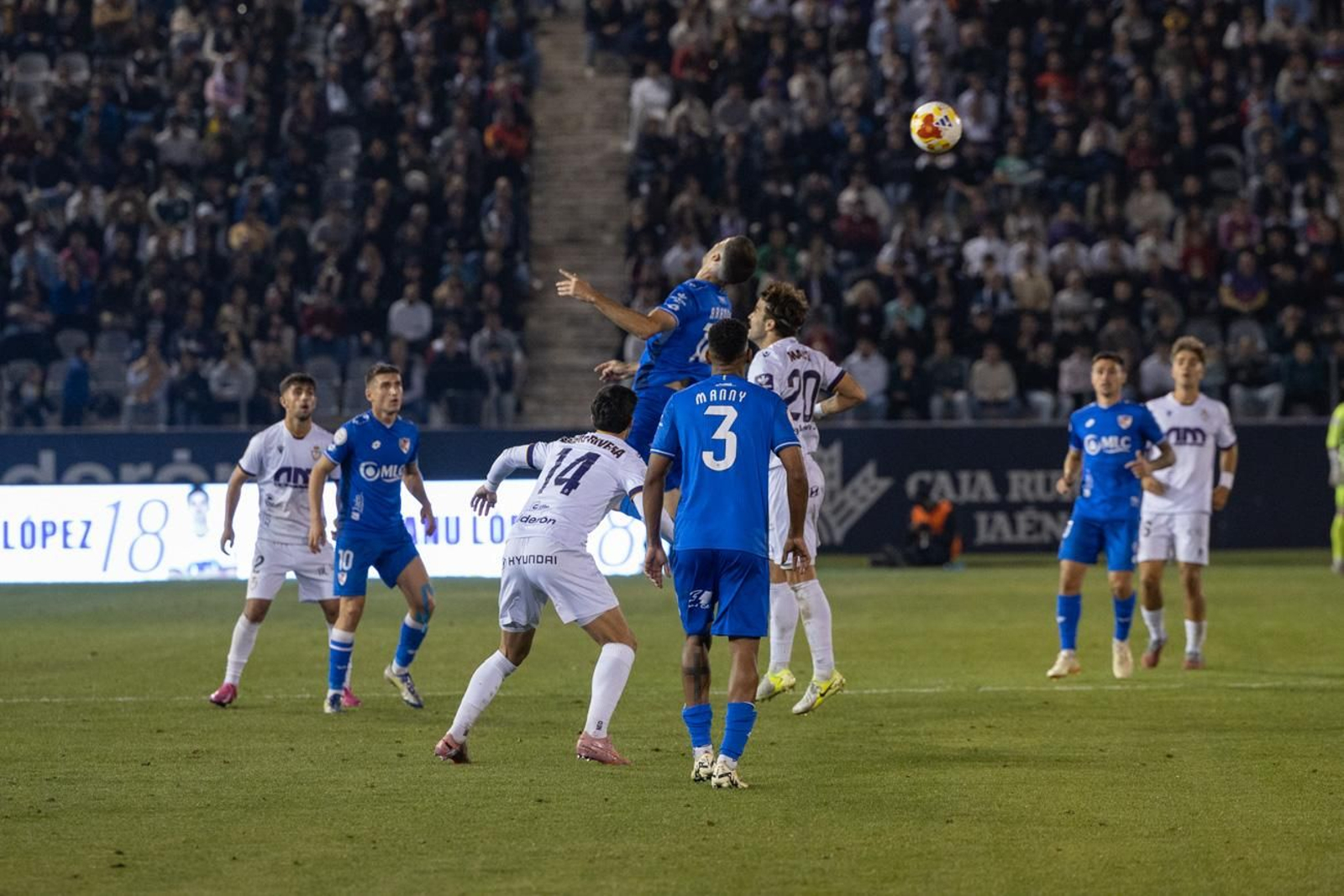 Real Jaén 0-1 Linares Deportivo: las mejores imágenes del clásico provincial