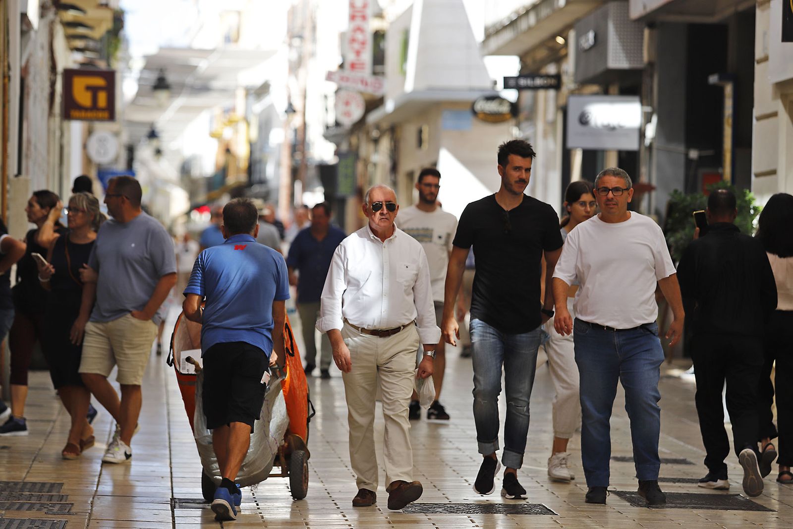 Imágenes del lunes 9 de octubre en Huelva