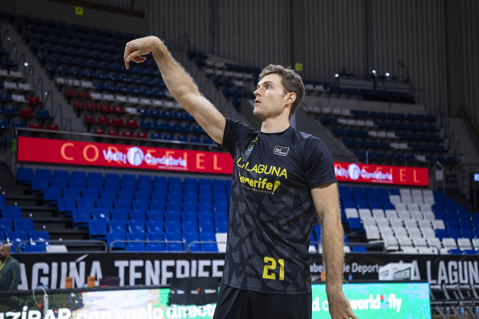 El Lenovo Tenerife-Unicaja, en fotos