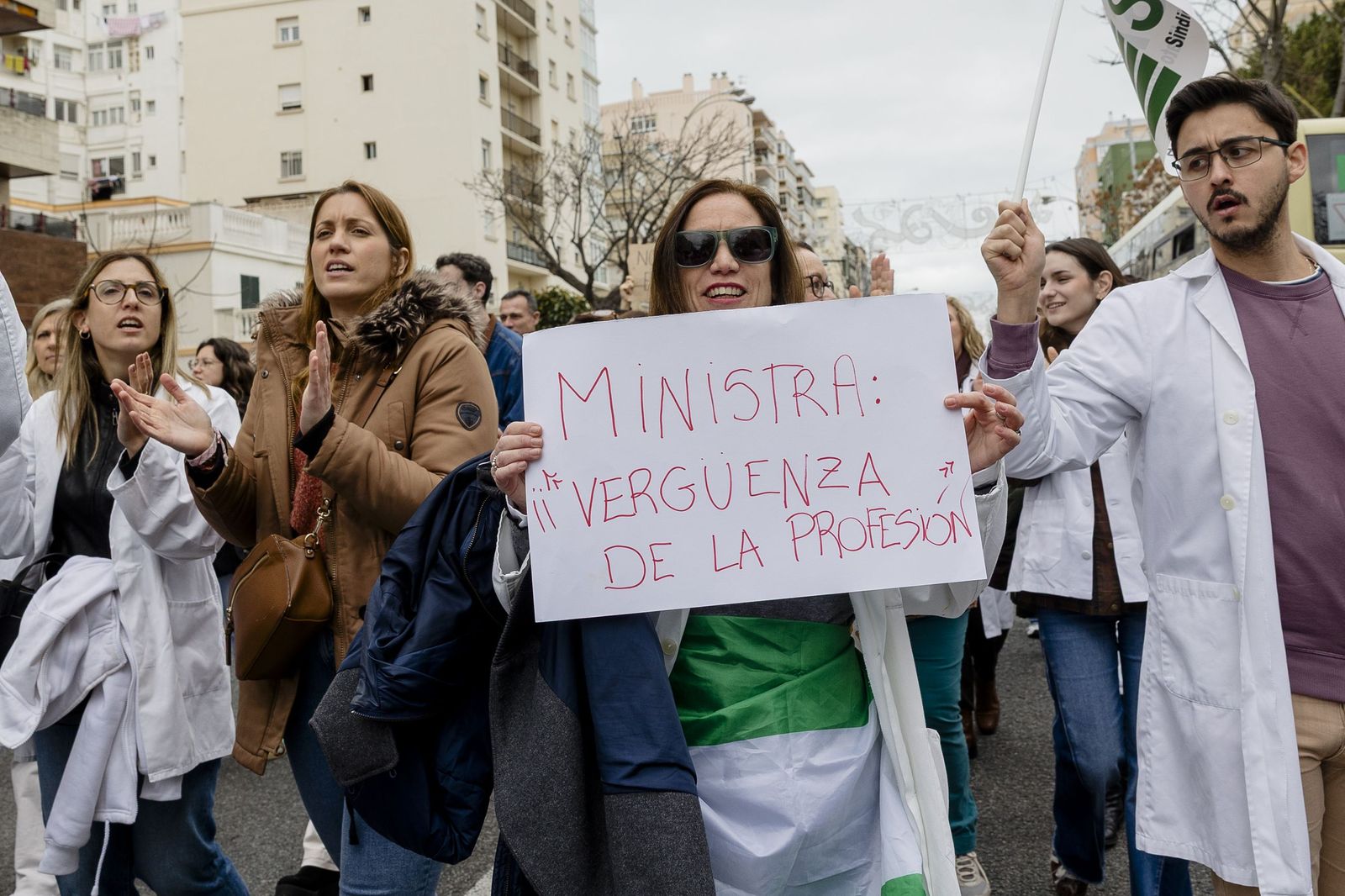 Las imágenes de la manifestación de médicos en Cádiz