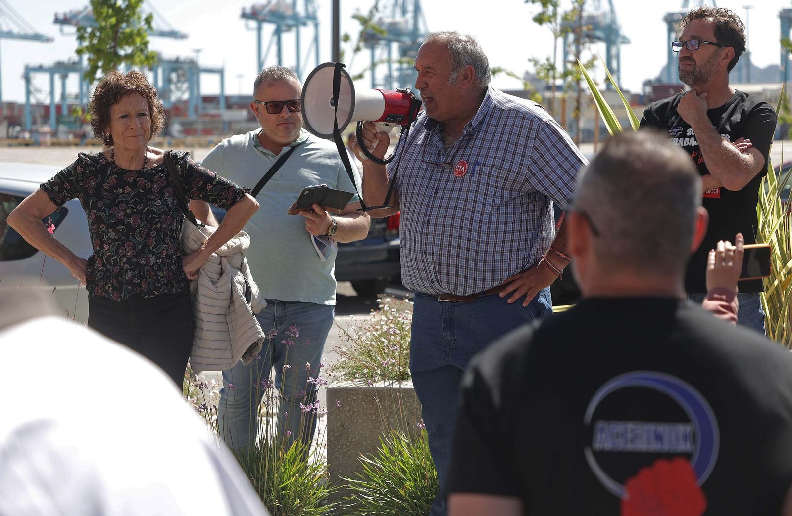 Fotos de la manifestación de apoyo a los siete sindicalistas de ATA y CGT por la huelga de Acerinox