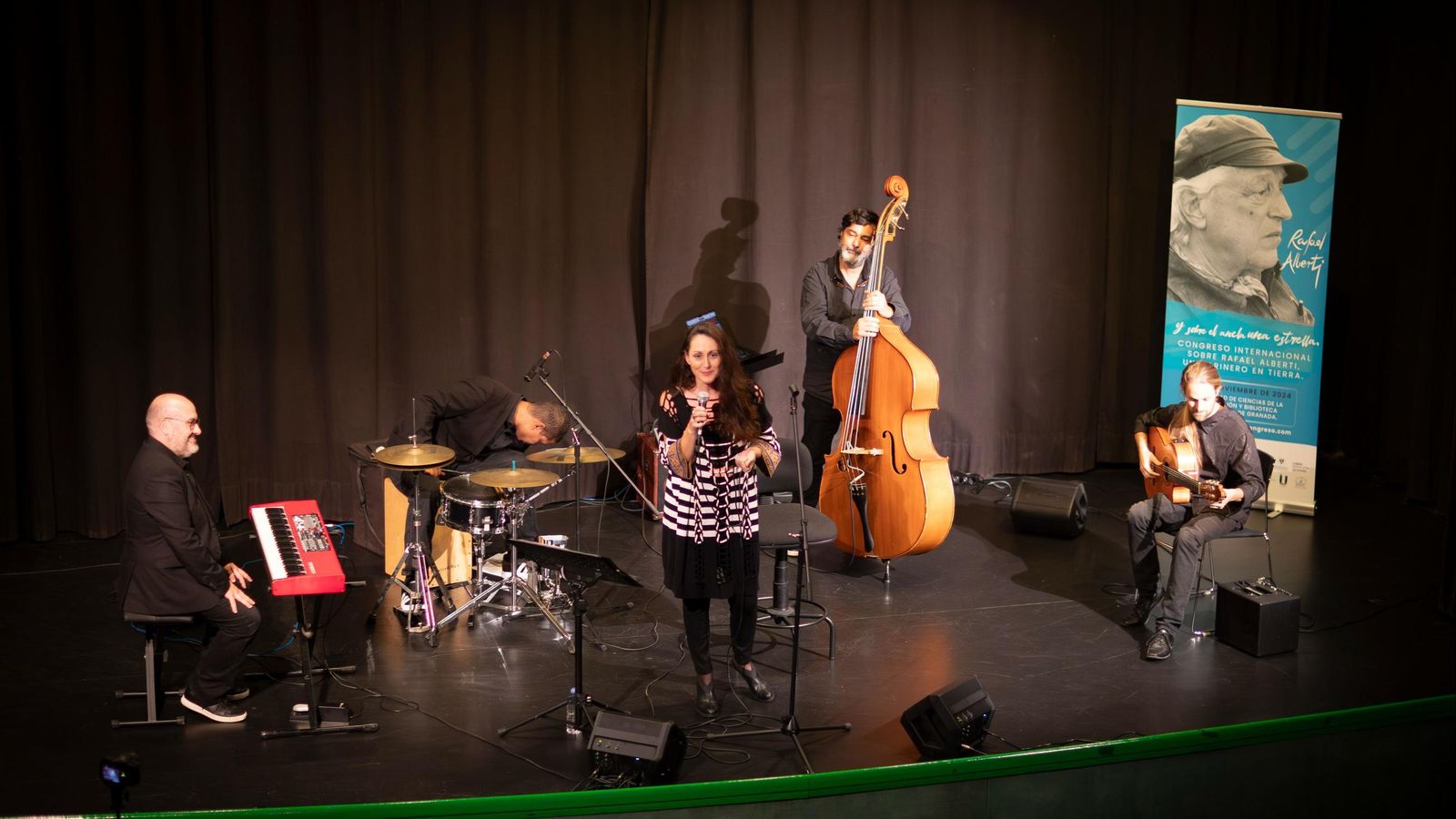 Concierto de Clara Montes en la biblioteca de Andalucia en Granada