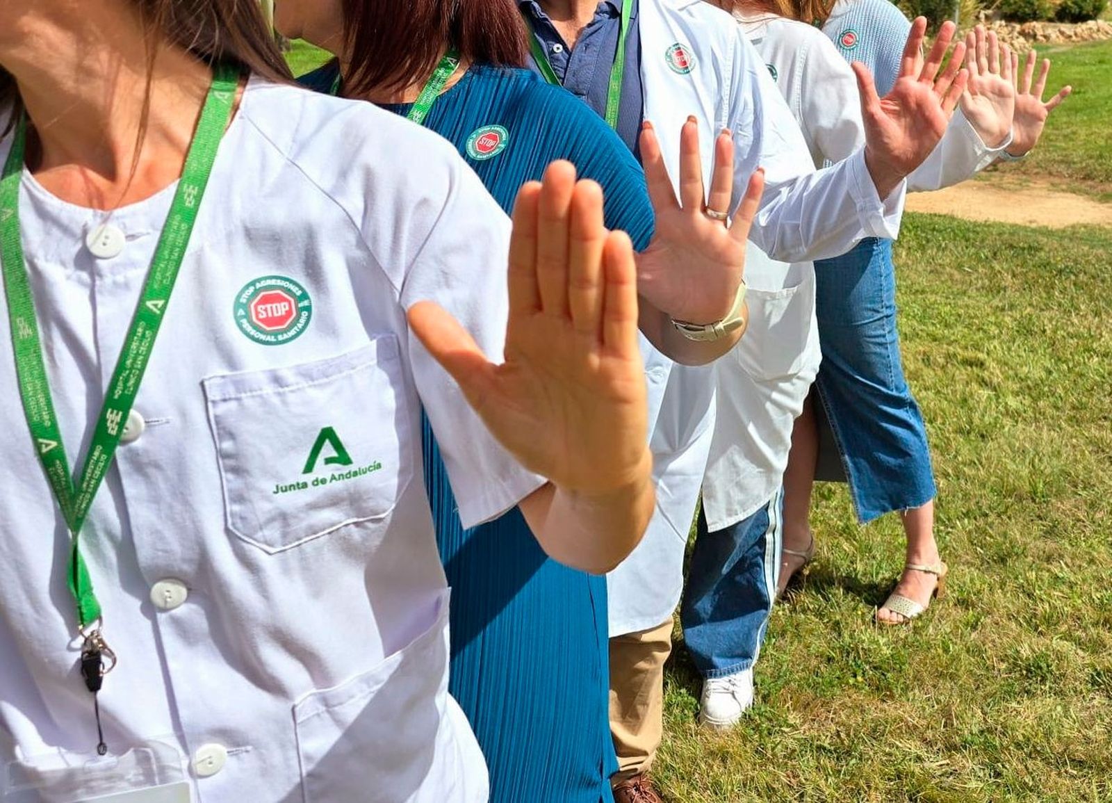 Las agresiones a profesionales de la medicina tiene como principales víctimas a mujeres.