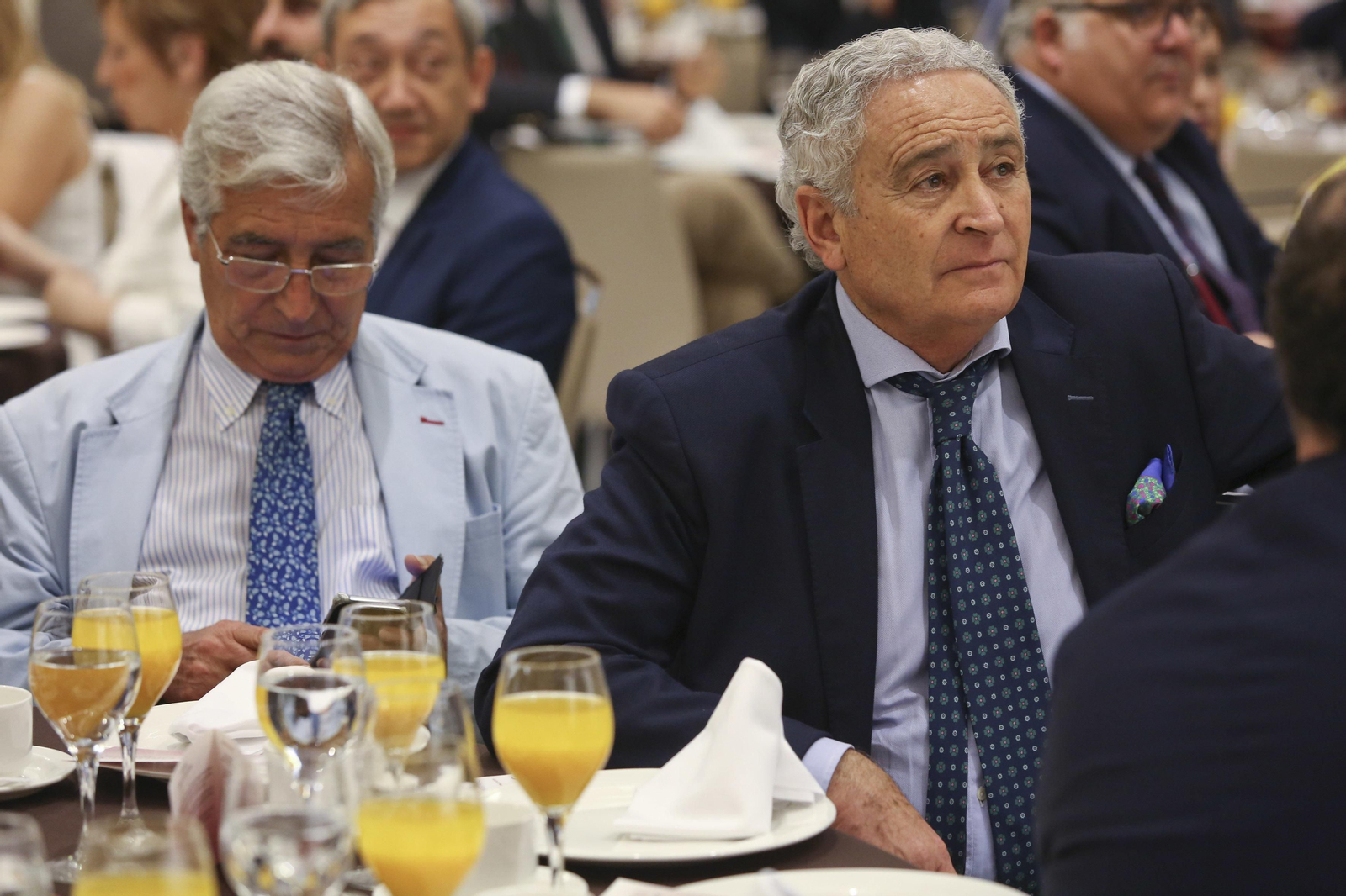 Las imágenes del Foro Joly con Elías Bendodo