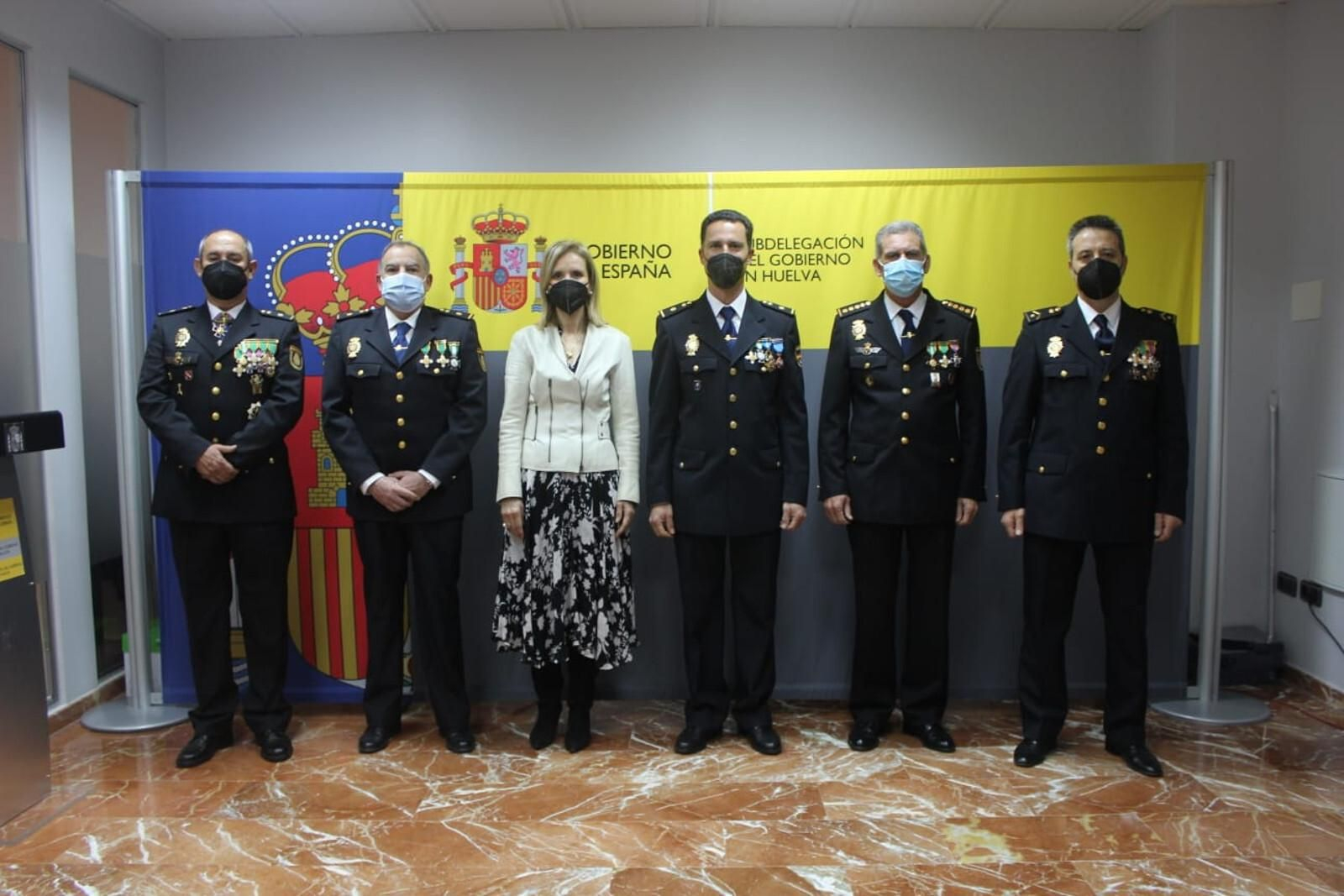 Victorio Rodríguez, Javier Velasco, Manuela Parralo, Rafael Colmenero, Adolfo Castaño y José Ramón Carballo, en el acto.