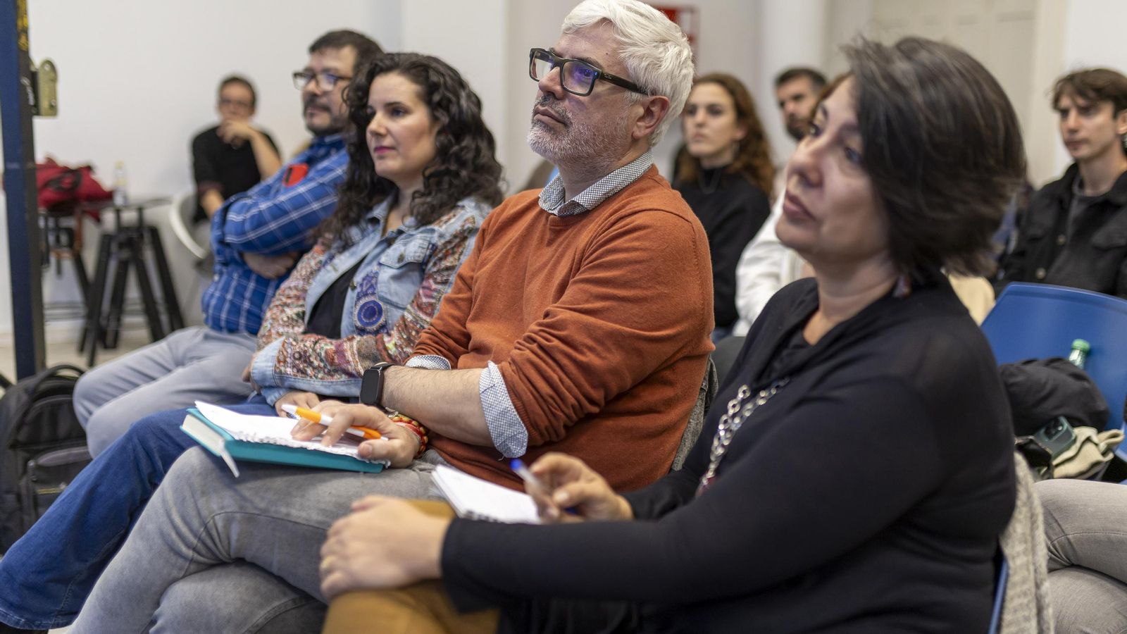 El público atento a la masterclass.