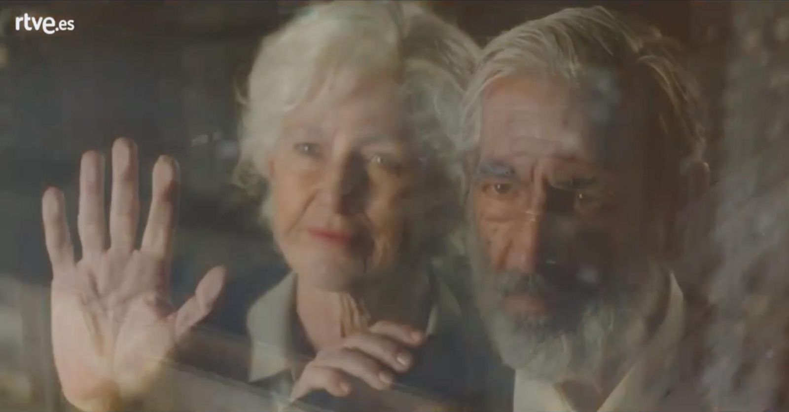 Ana Duato e Imanol Arias en el año 2020 en 'Cuéntame'