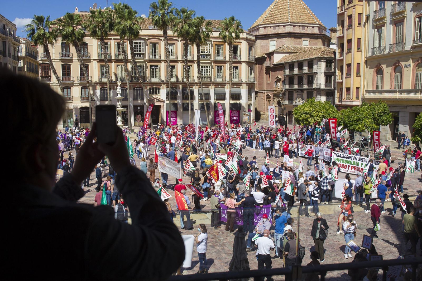 Primero de Mayo en Málaga marcado por la pandemia, en fotos